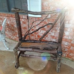 Outdoor craft bench